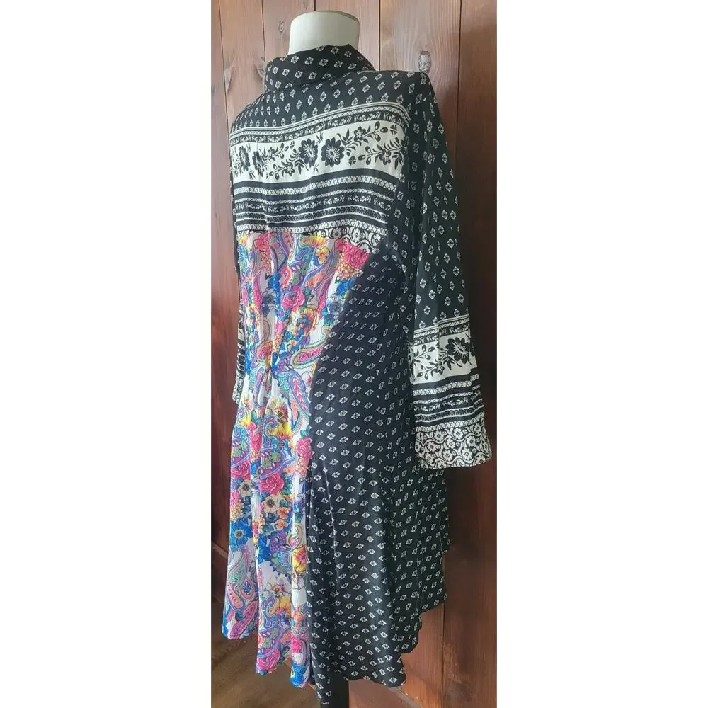 Cyrena by Anthropologie L Tunic Dress Black White Boho Floral Pleated Back Flowy